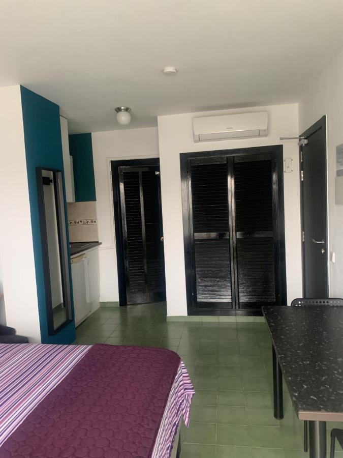 Coconut Apartments - Adults Only Magalluf Ngoại thất bức ảnh
