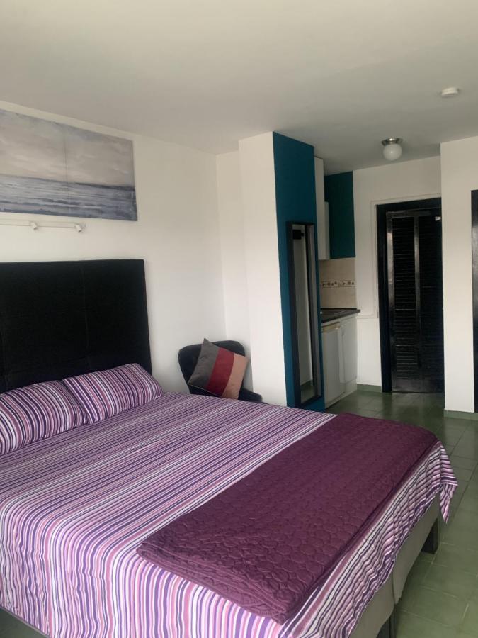 Coconut Apartments - Adults Only Magalluf Ngoại thất bức ảnh
