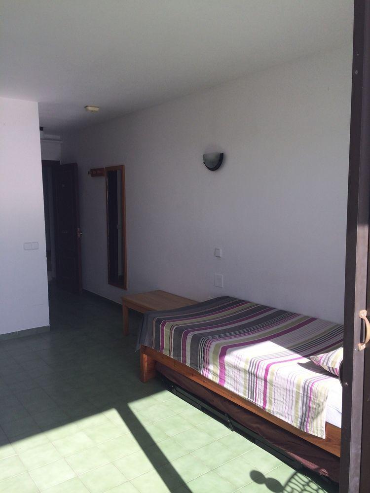 Coconut Apartments - Adults Only Magalluf Ngoại thất bức ảnh